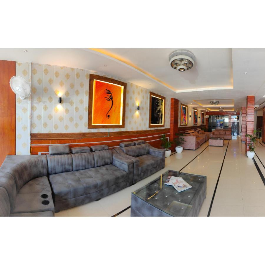 Hotel The Royal Bhumesh Katra  Exterior foto